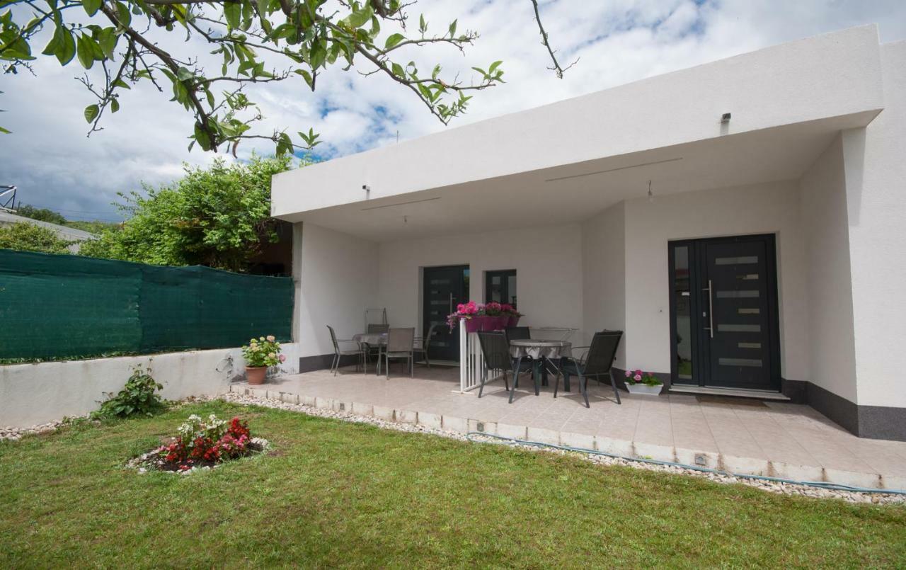 سبليت Apartments Ivano المظهر الخارجي الصورة
